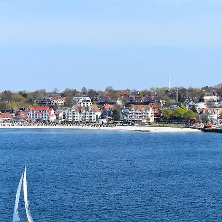 Panorama With Sea View Directly At The Promenade Of Apartment